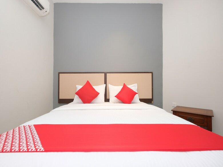 Oyo 1202 Senrose Hotel