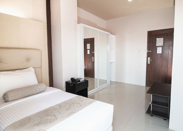 Sierra Hotel