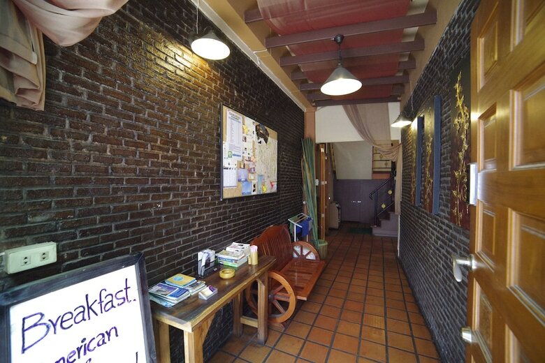 Hotel Baan Glang Soi