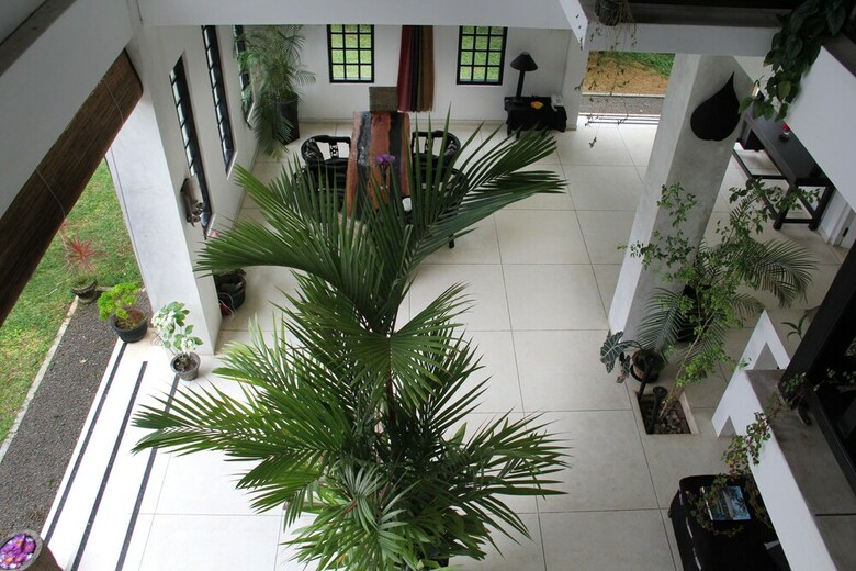 Hotel Madampe House By Tree