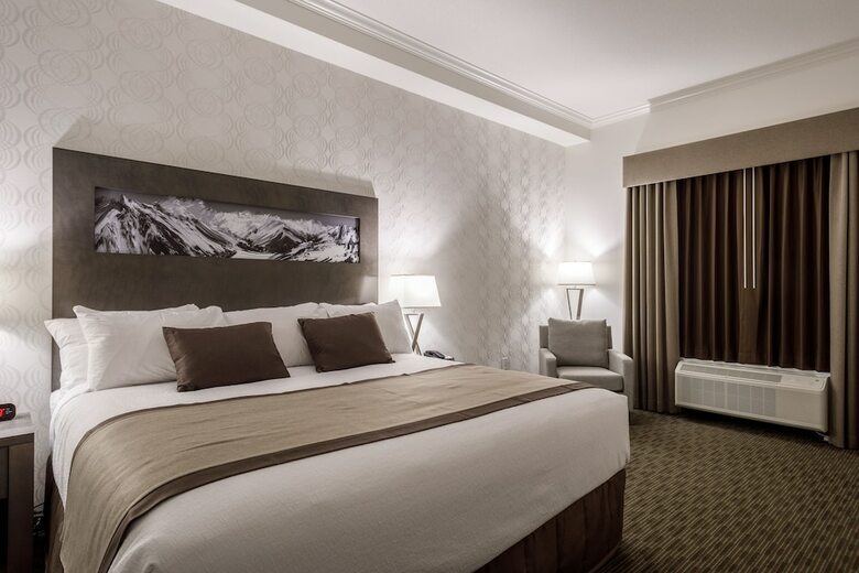 Hotel Ramada By Wyndham Revelstoke