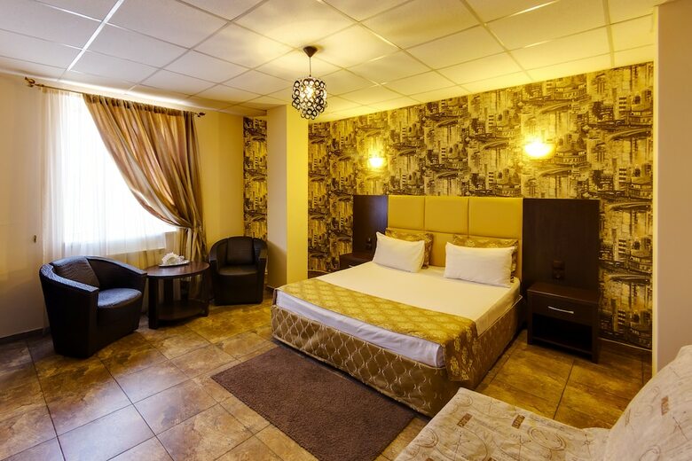 Hotel Marton Turgeneva