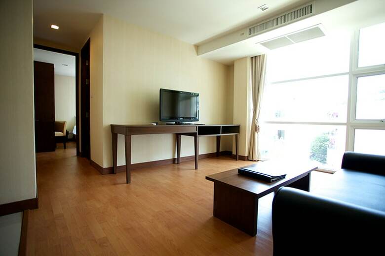 The Kris Condotel At Patong