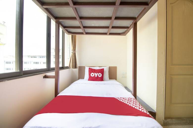 Hotel Oyo 671 Laluna River House