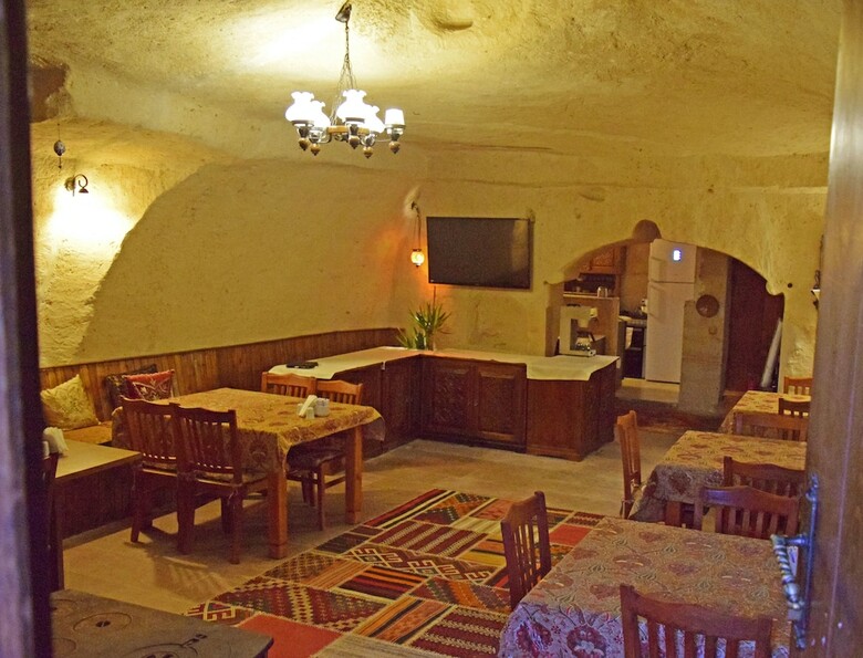Hotel Tulip Cave Suites