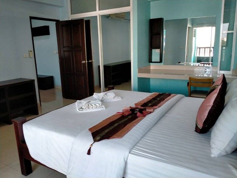 Hotel Ananya Residence Service Apartment