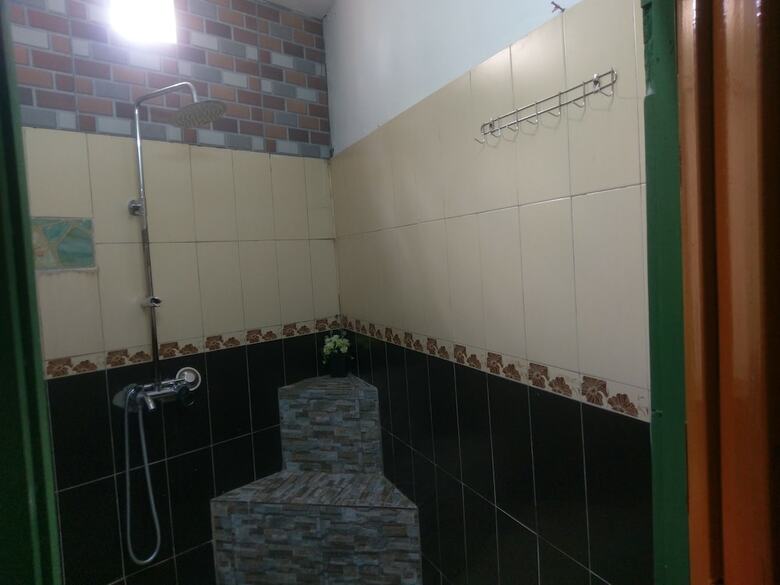 Ali Hotel