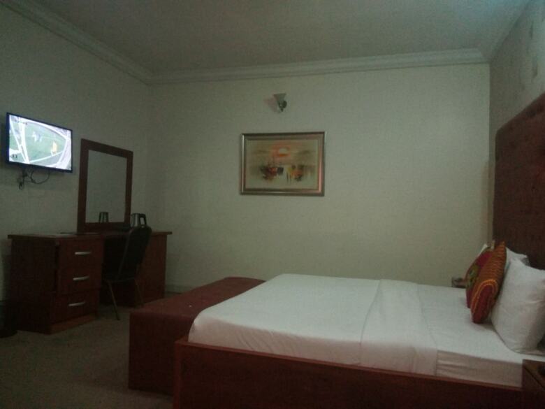 Hotel Bjorne Classic Suites