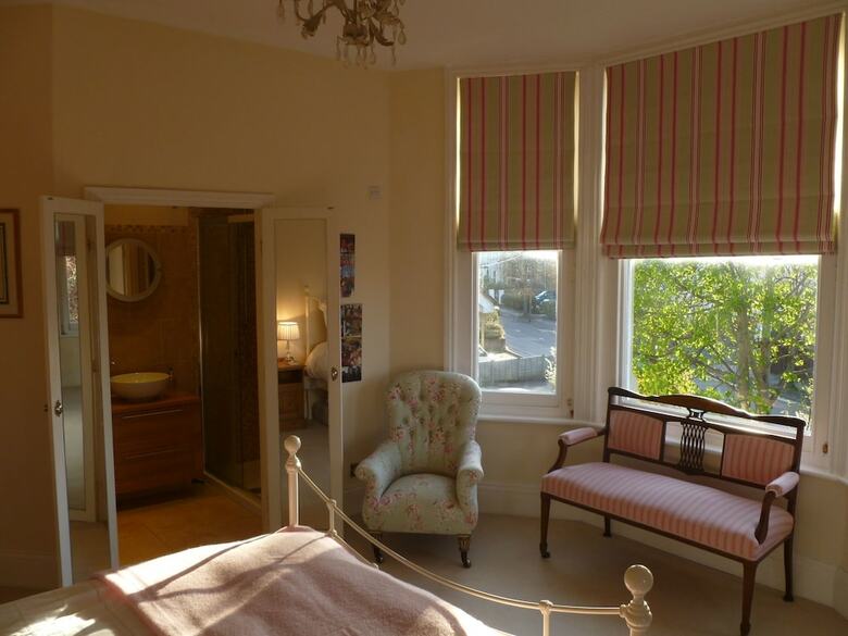 Bed & Breakfast Laurel House