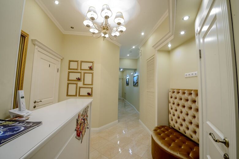 Nevsky Row Hotel - Nevsky 106