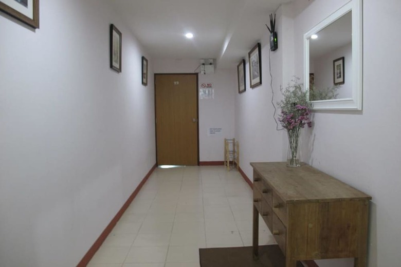 Hostal Rada Arak Hostel