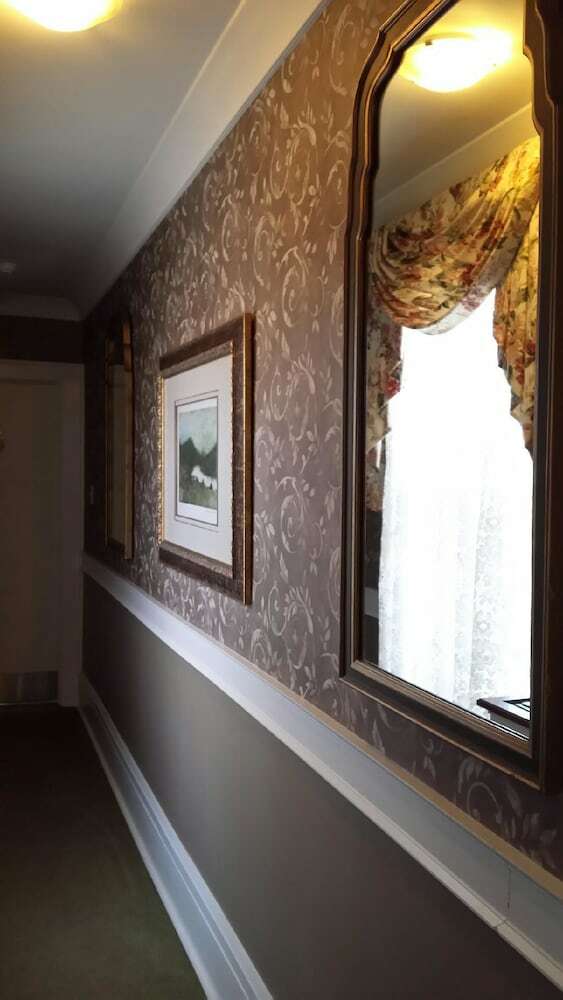 Hotel St. Vincent Row Suites