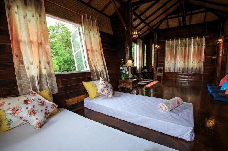 Hotel Thanyarat Resort