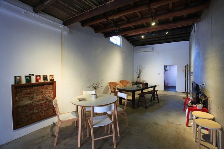Hotel Sai Kau Kin Private House