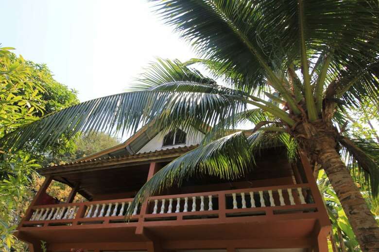 Hotel Chomjan Beach Resort