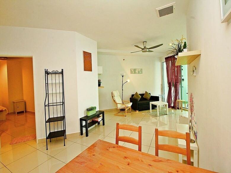Aparthotel Staynest Suites @ Gurney Drive