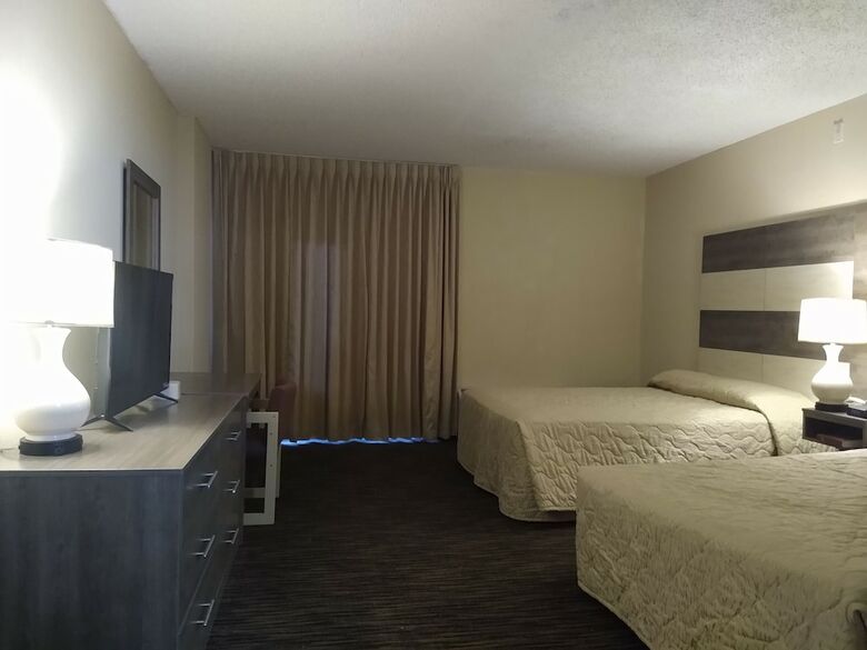 Hotel Americana Motor Inn