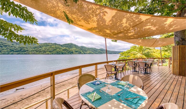 Isla Chiquita Glamping Hotel