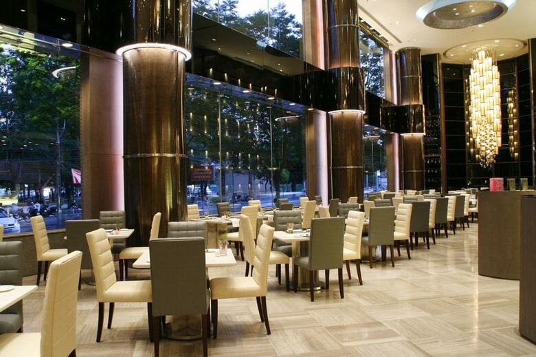 New World Saigon Hotel