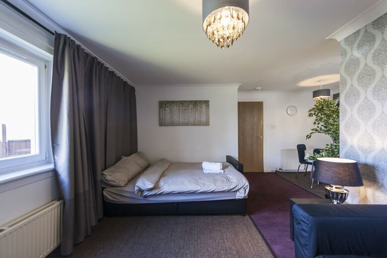 Montgomery Apartments - Gyle