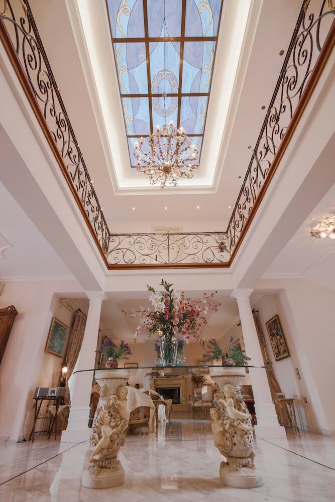 Villa Ellania