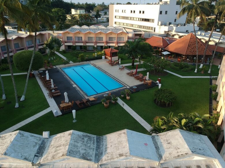 Apartamento Hotel Elais