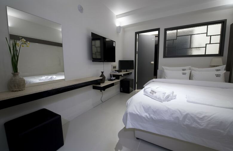 Bandal Hotel
