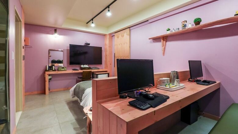 Hotel Form