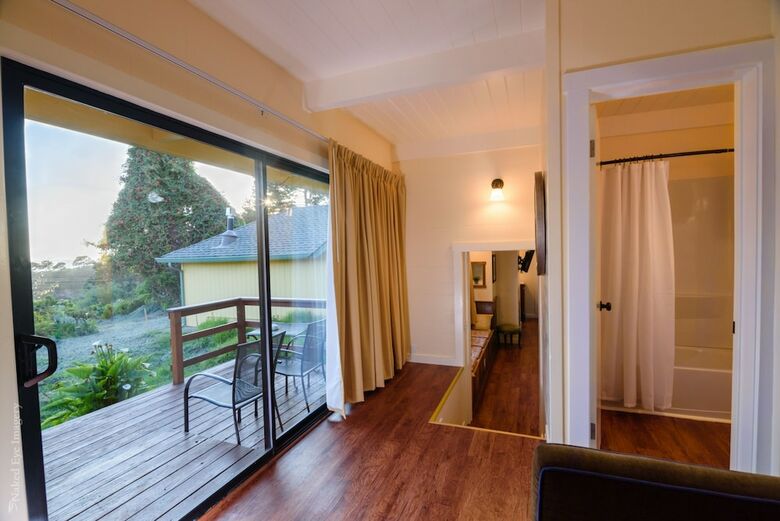 Posada Inn At Buckhorn Cove