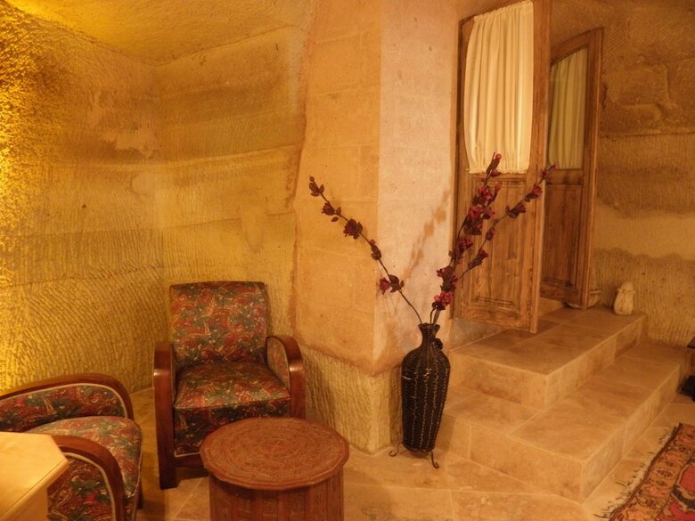 Demisos Caves The Hotel