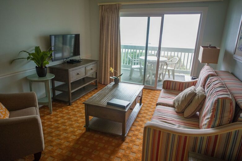 Sandpebble Beach Club