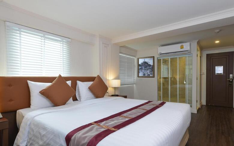 Siam Champs Elyseesi Unique Hotel