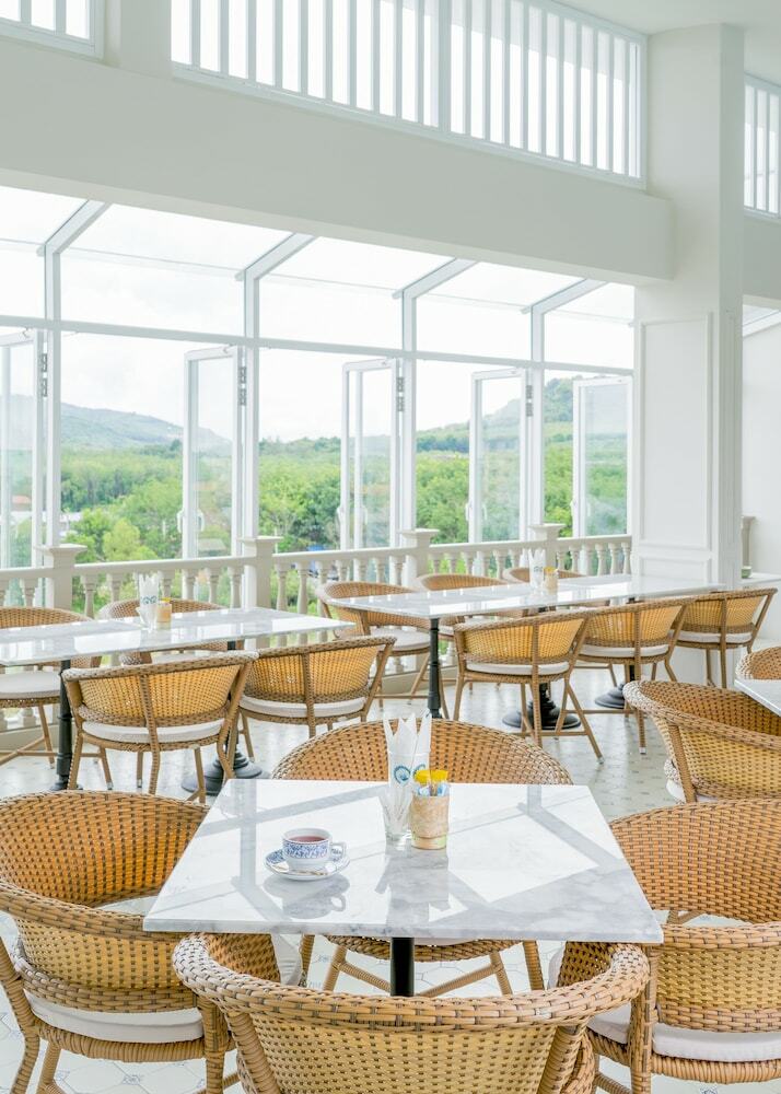 Hotel Panphuree Residence