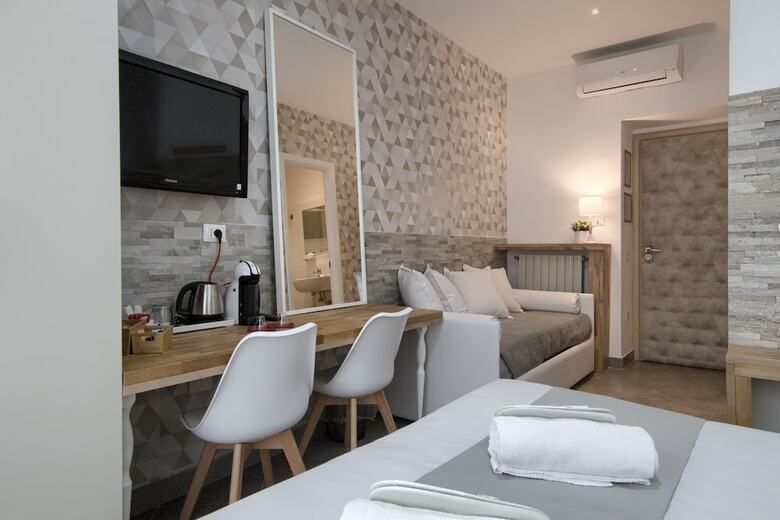 Hotel Vatican Nausicaa