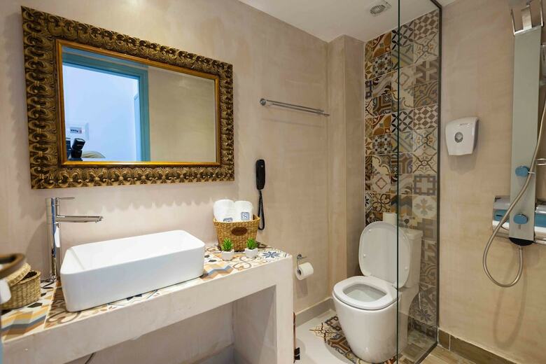 Serenity Blue Hotel