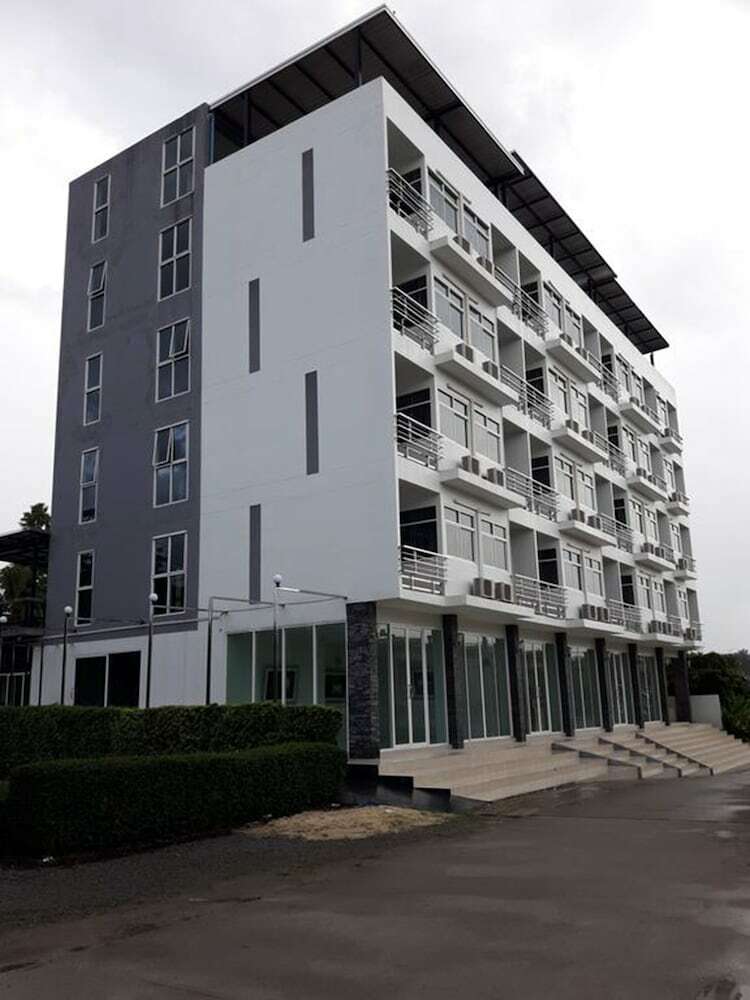 Hotel The Stand By Phuket Airport