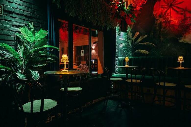 Hotel Mika Downtown