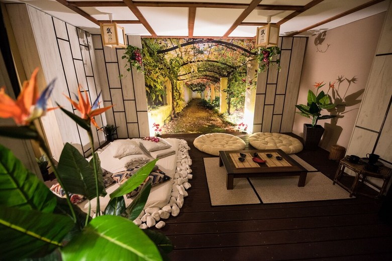 Magic Apartments