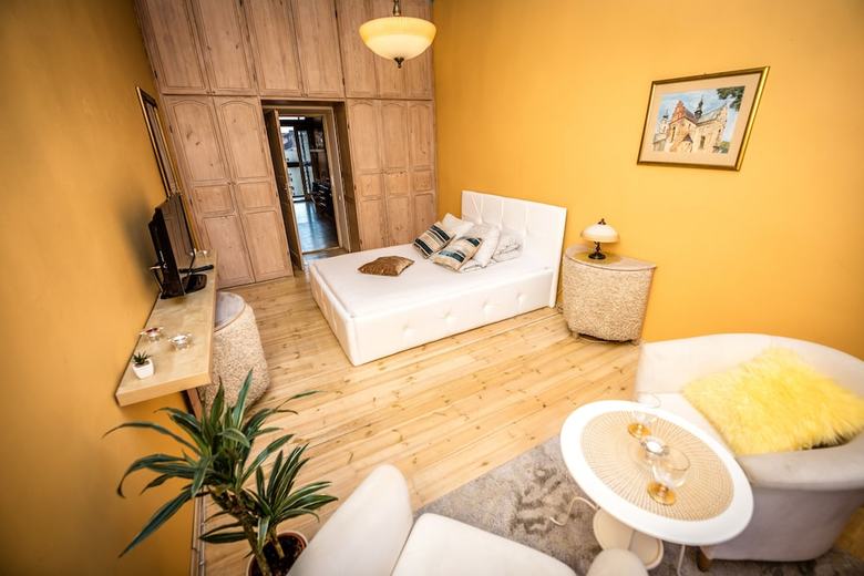 Magic Apartments