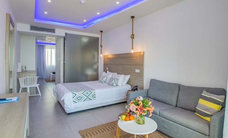 Island Boutique Hotel