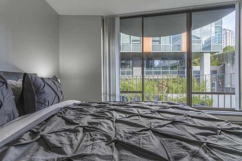 Domicile Suites At Cove