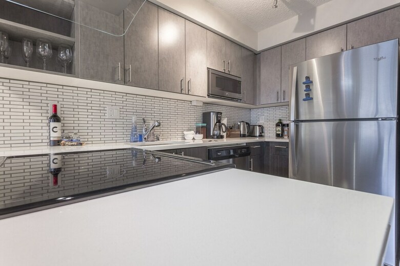 Domicile Suites At Cove