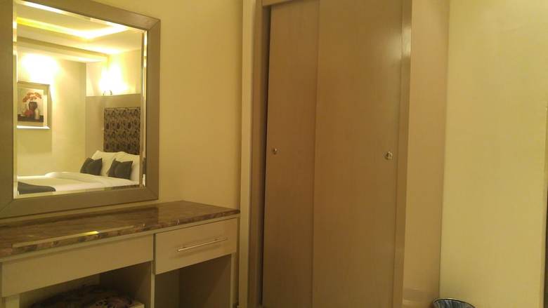 Hotel Almuhaidb Al Takhasosi Suites
