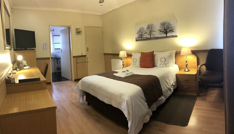Hotel Clubview Guest House