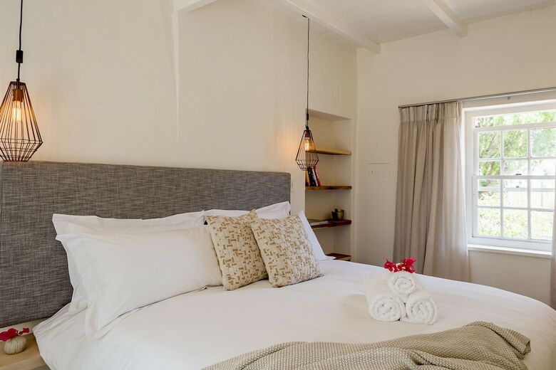 Bed & Breakfast Macaron Boutique Guest House