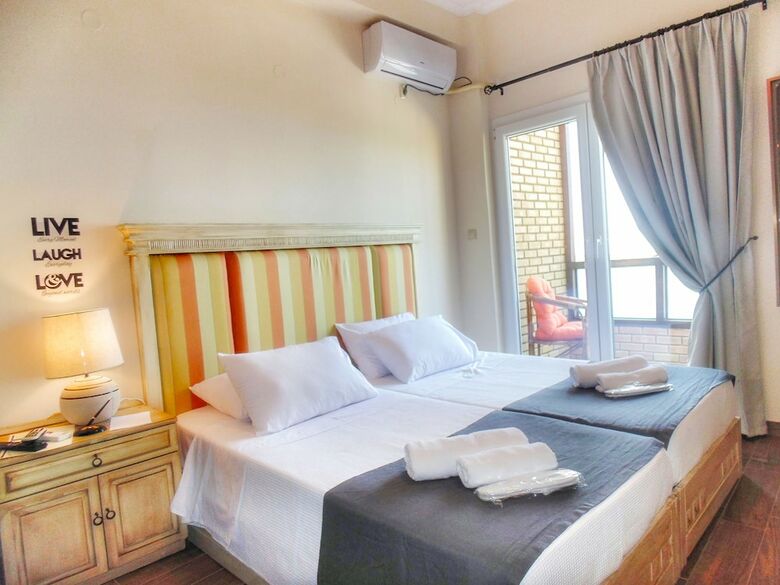 Villa Melina Bay House