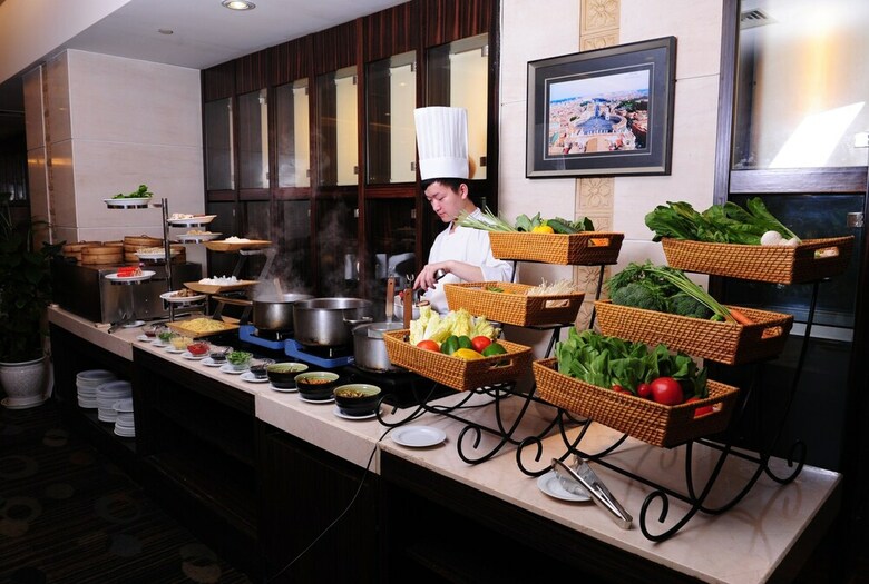 Howard Johnson Huaihai Hotel Shanghai