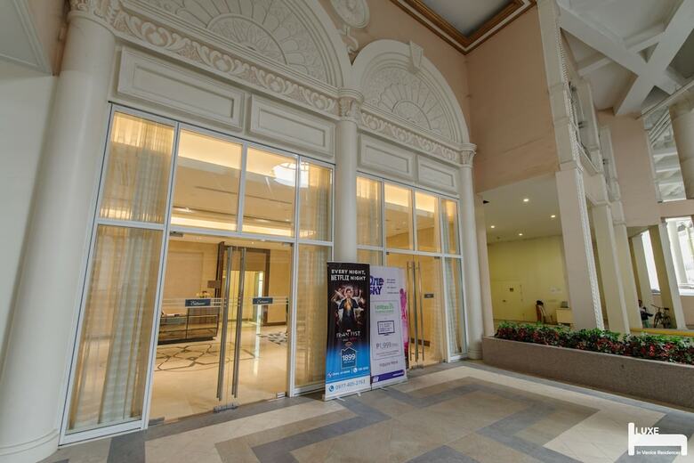 Luxe In Venice - The Venice Residences