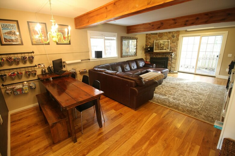 Goldberry Woods Bed & Breakfast-microfarm-cottages