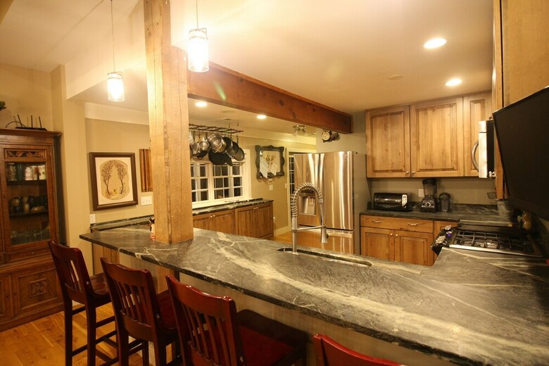 Goldberry Woods Bed & Breakfast-microfarm-cottages